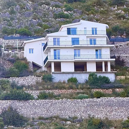 Perla Blu Mondello