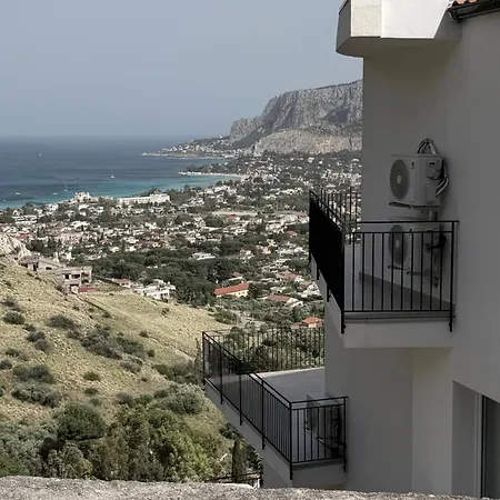 Perla Blu Mondello
